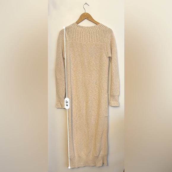 Free People Its Alright Cardi Beige Women Size Medium Chunky Knit Pocket Buttons - Picture 7 of 16